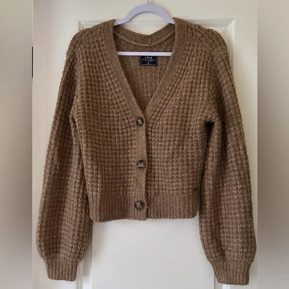 Abercrombie & Fitch Tan Knit Cardigan Size M - Picture 1 of 6